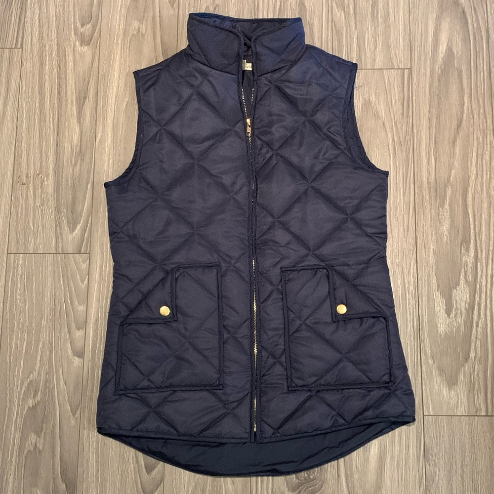 Navy Puffy Vest - Tea n rose - Size S